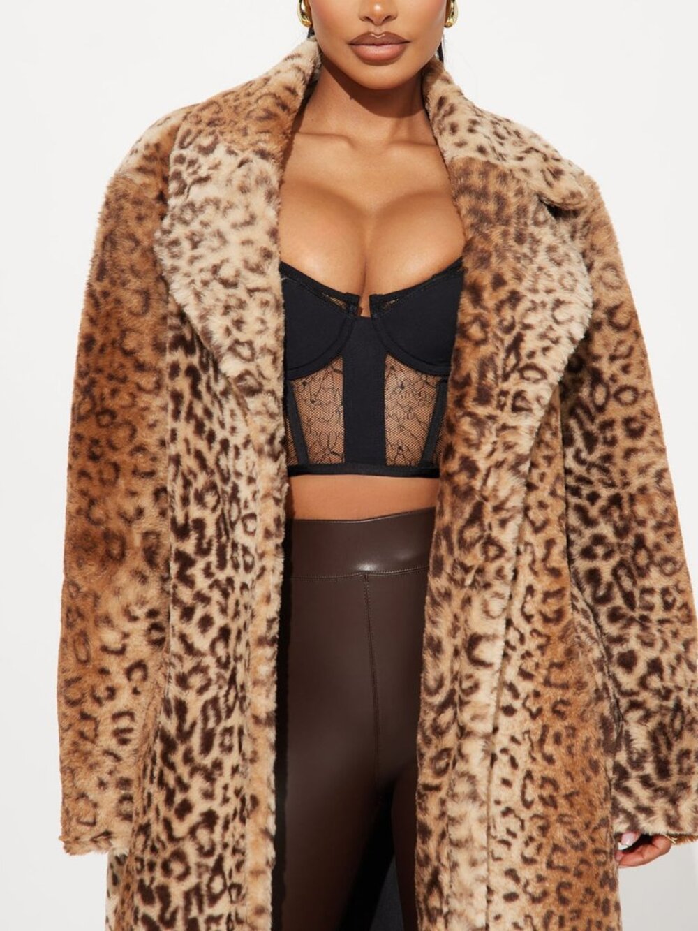 Long faux fur coat with bright leopard print - Picture 8 of 9